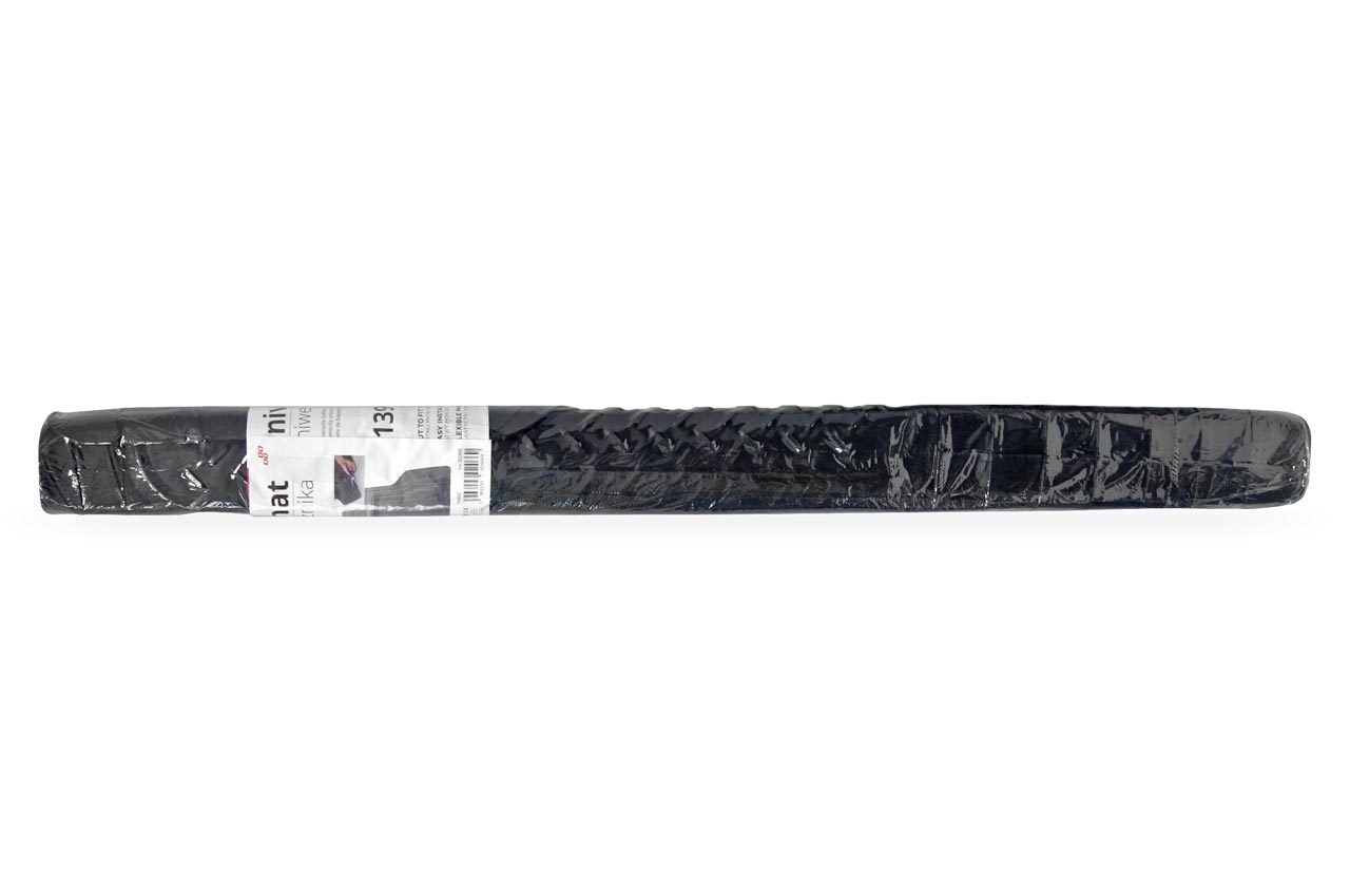 Mata do bagażnika uniwersalna gumowa 137x108cm TM02 — ujęcie 4