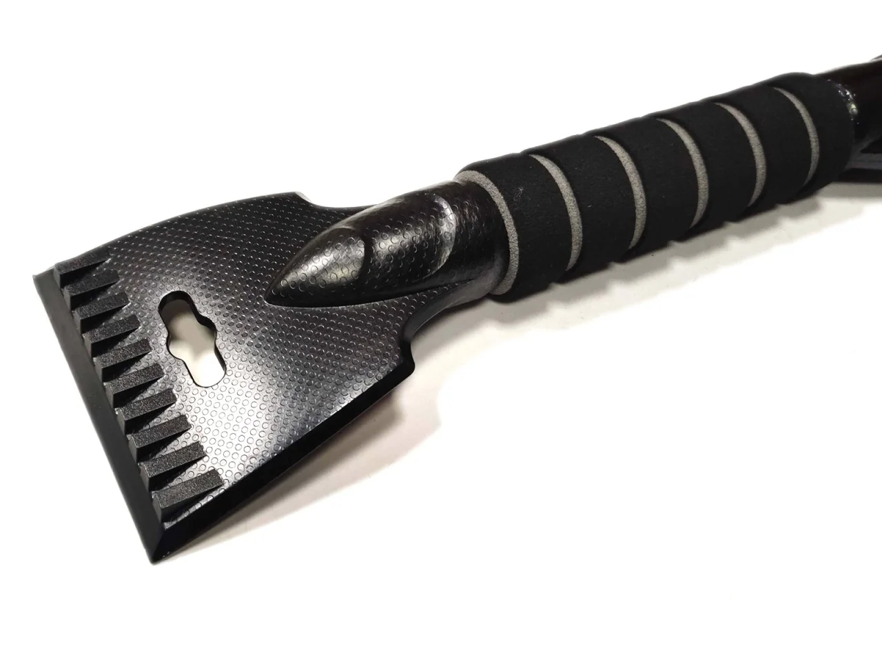 Szczotko-skrobaczka o długości 55cm SOFT GRIP — ujęcie 3