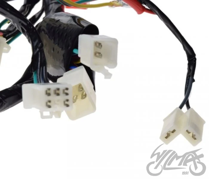 Instalacja elektryczna do Junaka 901 sport — ujęcie 3
