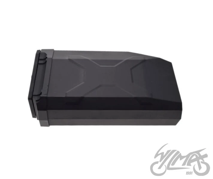Schowek na narzędzia do Benelli TRK 502 / BMW R1200GS i R1250GS — ujęcie 2