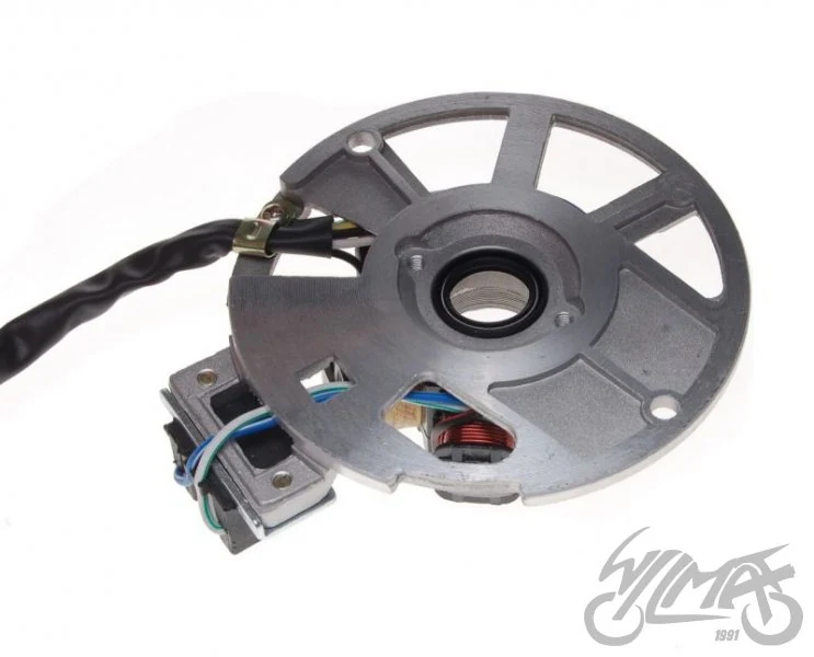 Stator zapłonu 6 przewodów 2T — Keeway Hurricane / Keeway Focus — ujęcie 3