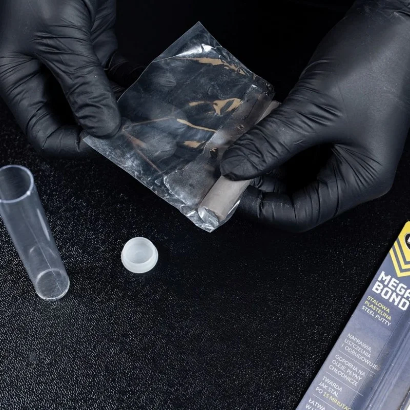 K2 MEGA BOND Stalowa plastelina 20g — ujęcie 2
