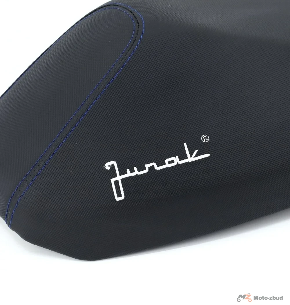 Junak 108 siodło (czarne) (szew niebieski) — ujęcie 3