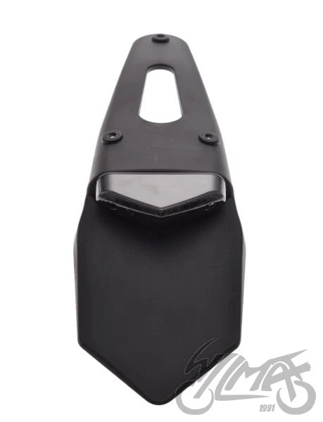 Lampa tylna LED z błotnikiem i dymionym kloszem — AM9901B2 — ujęcie 2