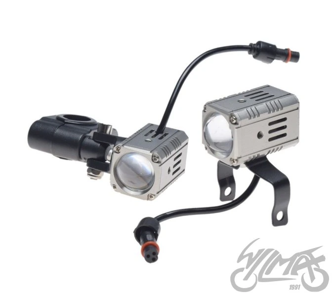 Zestaw biało-żółtych lamp przeciwmgielnych LED z bezprzewodowym włącznikiem — AW2495C — ujęcie 4
