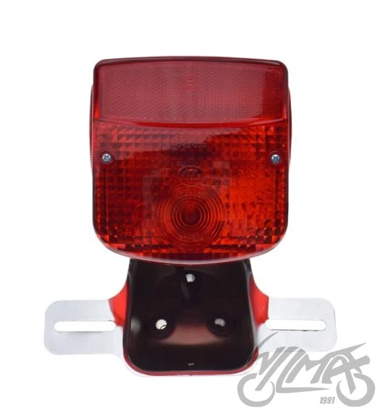 Lampa tylna do Suzuki GN 125 — SGN2421 — ujęcie 3