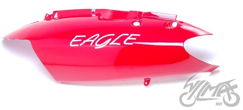 Plastik pod siedzenie lewy 125 GY6 4T czerwony — Jonway Adventure 125 — ujęcie 1