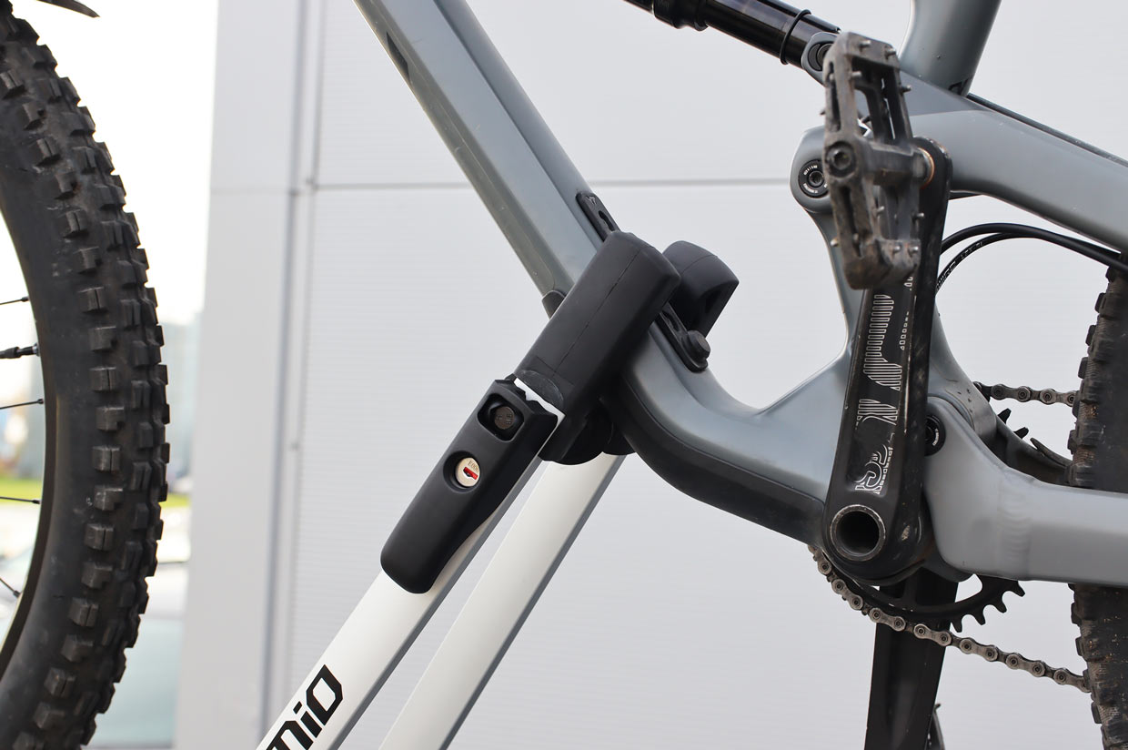 Bagażnik rowerowy samochodowy na dach RBR-02 — ujęcie 6