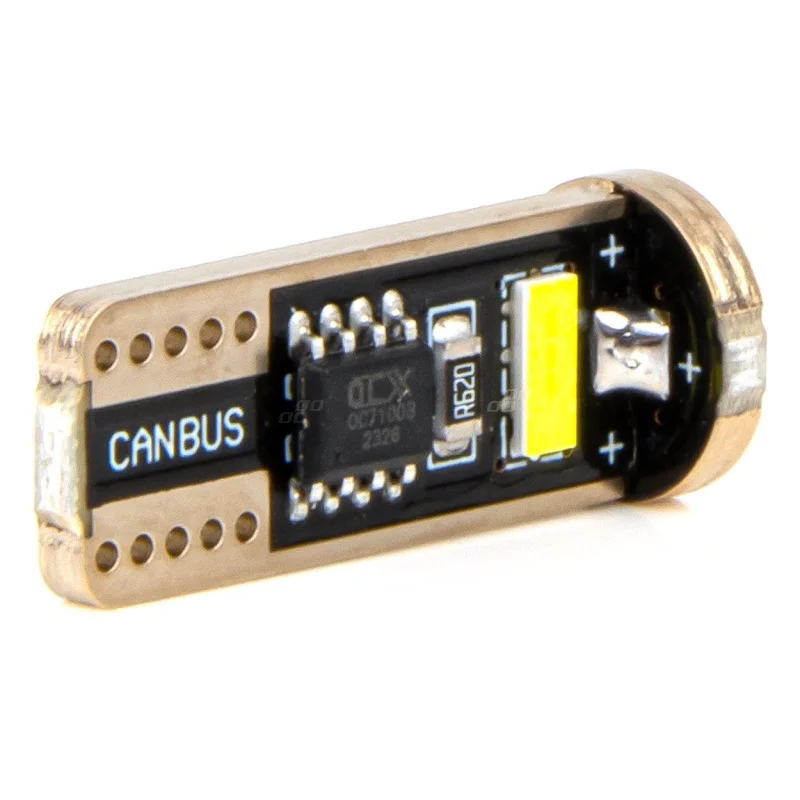Żarówka W5W T10e 12V/24V 3xLED SMD2055 CANBUS biała AMIO (2szt.) — ujęcie 4