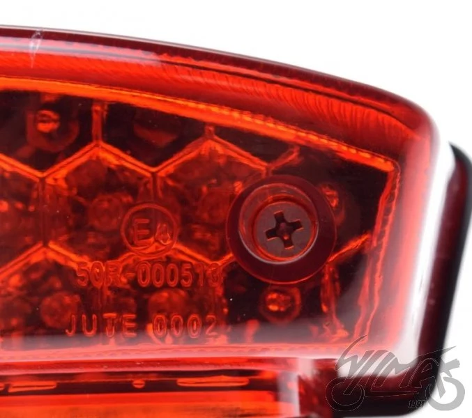 Lampa tylna LED ATV, czerwony klosz — AM9937 — ujęcie 4