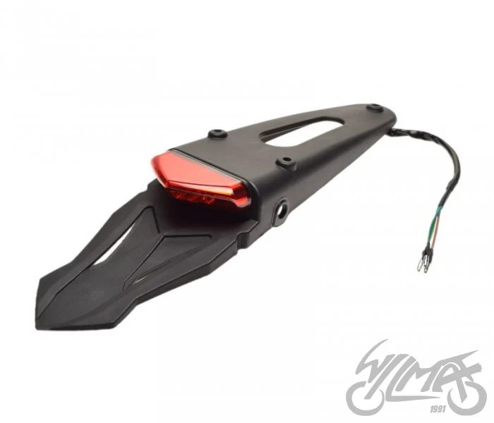 Lampa tylna LED z błotnikiem i czerwonym kloszem — AM9901A1 — ujęcie 1