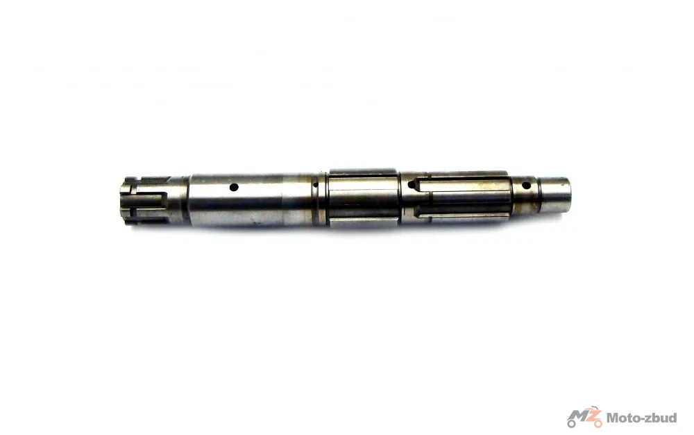 Junak M16/M11 320 cm³ wałek zdawczy skrzyni biegów nkpl. (dł.cał.18,3 cm) (do 2010)