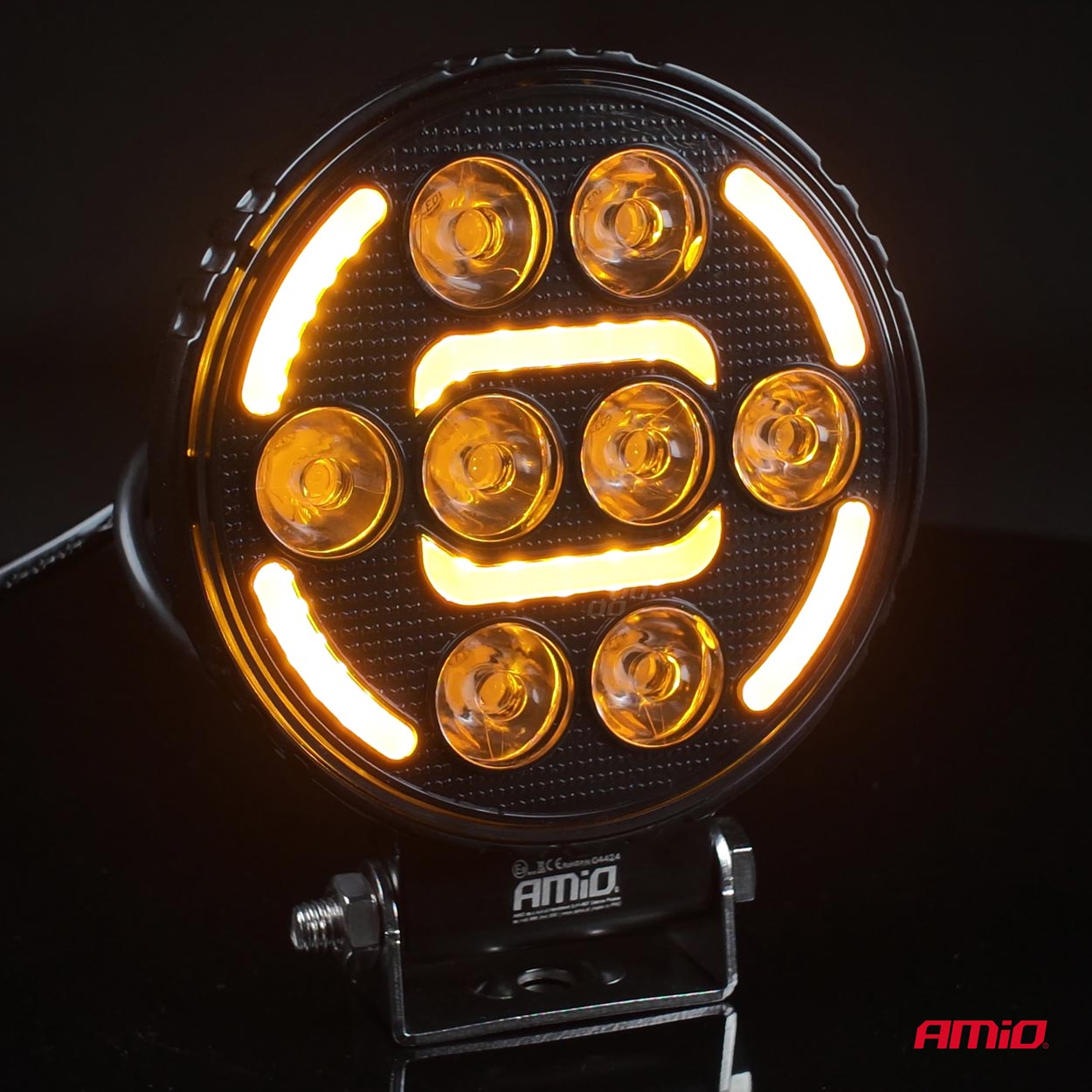 Lampa robocza LED szperacz AWL80 48 W 2400LM 12 V 24 V — ujęcie 4