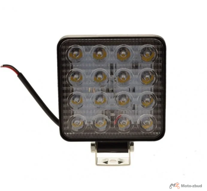 Kwadratowa lampa dodatkowa LED 48 W — 105 × 105 mm, AW24802 — ujęcie 2