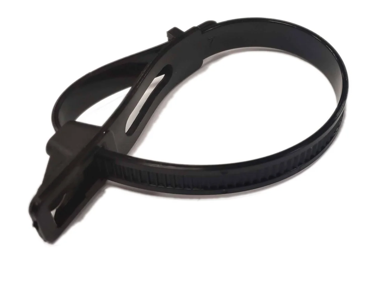 Opaska zaciskowa 180x7.6mm uwalniana czarna 100szt. — ujęcie 4