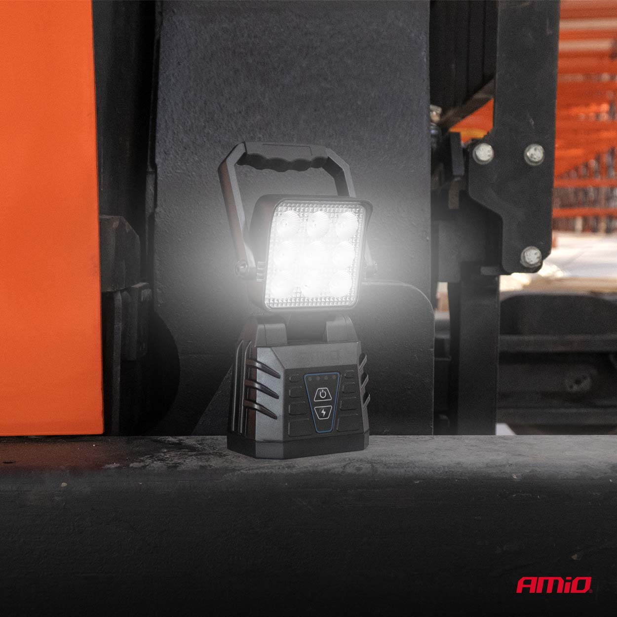 Lampa robocza przenośna biała z funkcją lampy ostrzegawczej 15 W (BATT) — ujęcie 3
