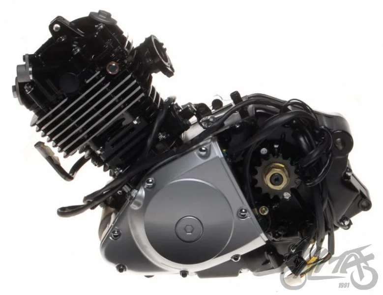 Silnik kpl. do Suzuki GN125 — ujęcie 2
