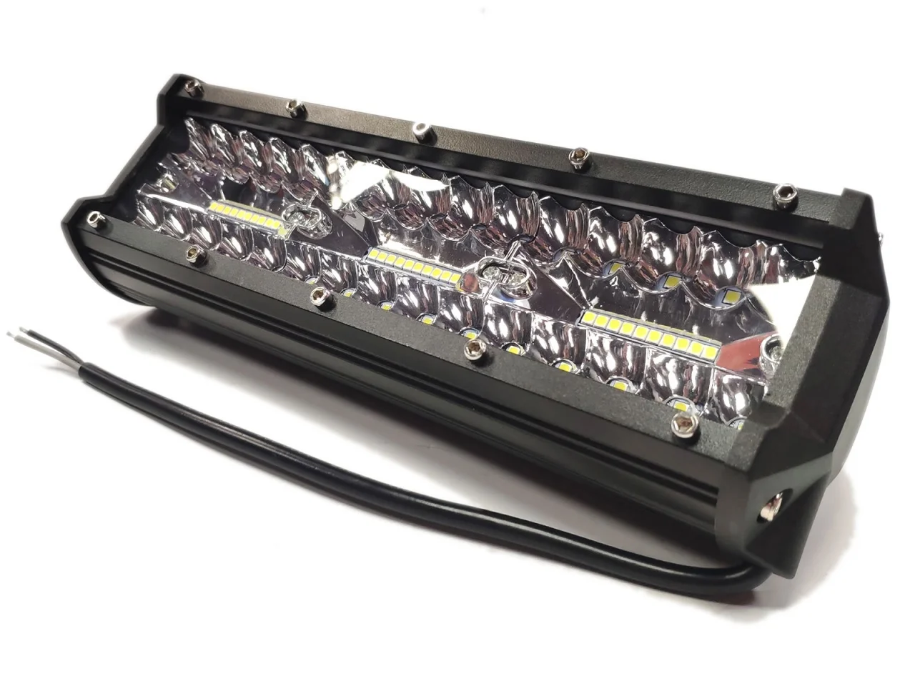 Halogen / Lampa robocza / Serwisowa 12/24V 60 LED 4200 lm — ujęcie 5