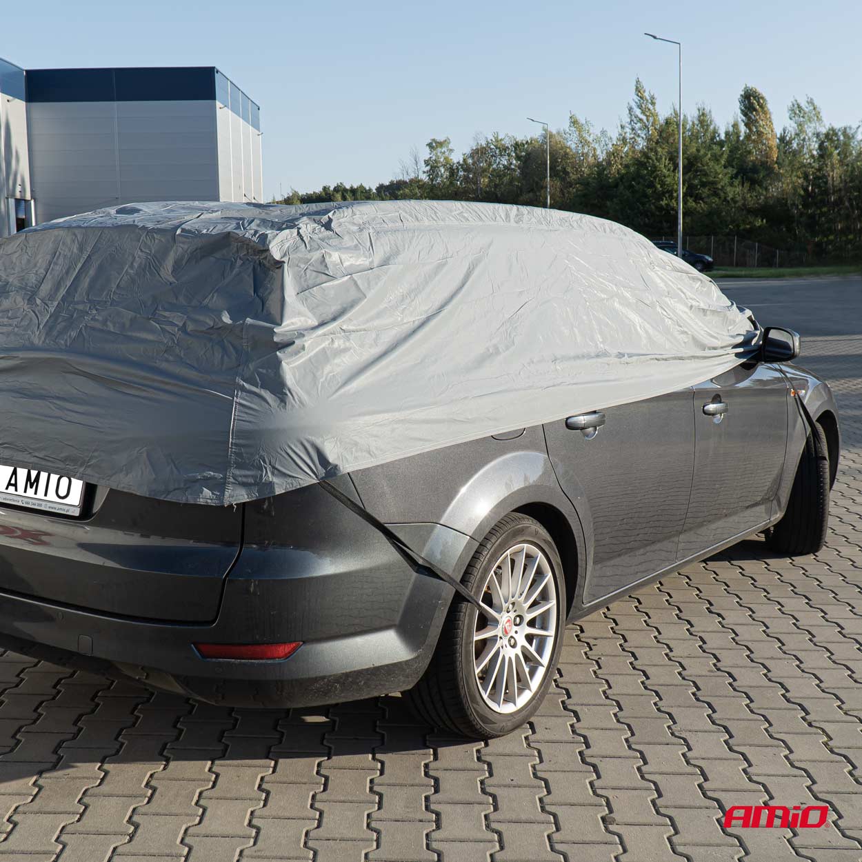 Plandeka przeciwsłoneczna przeciwszronowa osłona lato zima SUV VAN — ujęcie 3