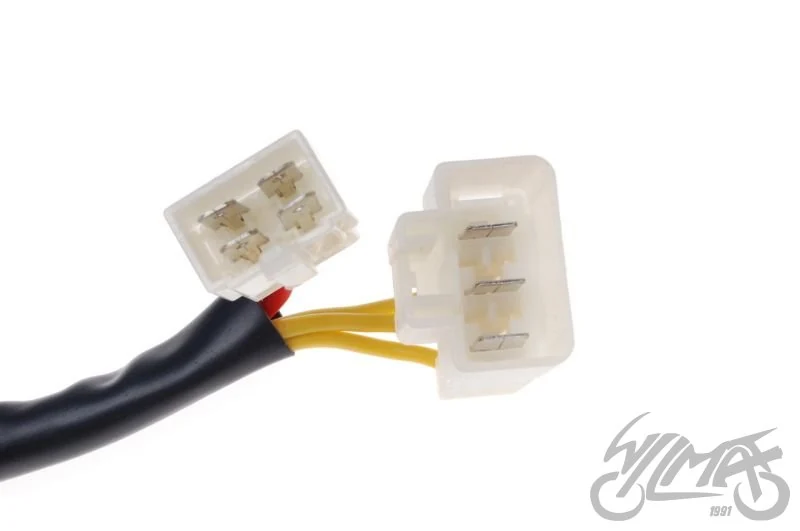 Regulator napięcia do Hondy CBR900RR — ujęcie 3