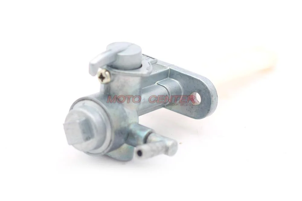 Kranik paliwa manualny 50 cm³ motorower Junak 901 902 — ujęcie 2