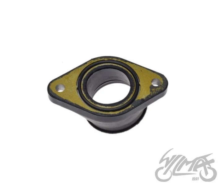 Króciec gaźnika do Suzuki LT-A400 / LT-F400 — 13101-38F-00 — odpowiednik Tourmax CHS-901 — ujęcie 2