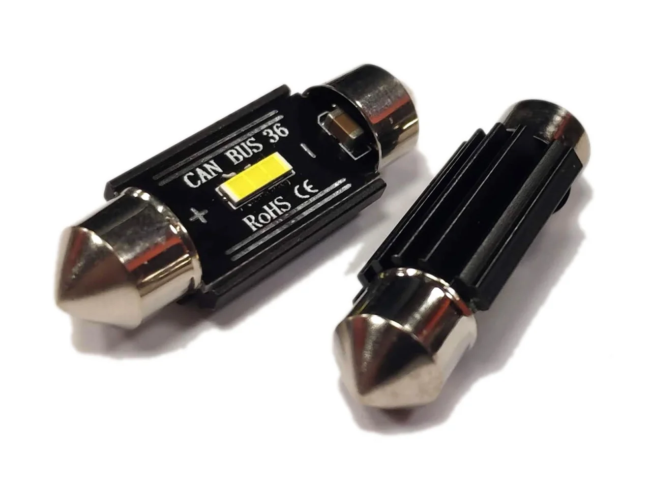 Żarówka rurkowa SV8.5 12V/24V 36mm SMD UltraBright 1860 Festoon CANBUS bipolarna biała AMIO (2szt.) — ujęcie 3