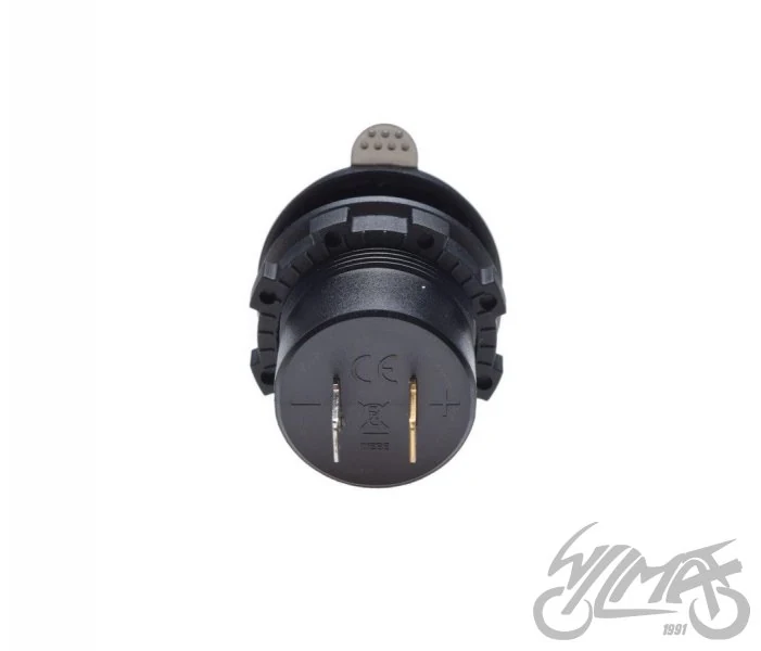 Ładowarka usb z wyświetlaczem — ujęcie 3