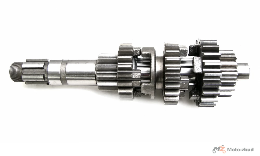 Junak M16/M11/M20/M25 320 cm³/250 cm³ wałek główny skrzyni biegów kpl. (dł.cał.17,5 cm)