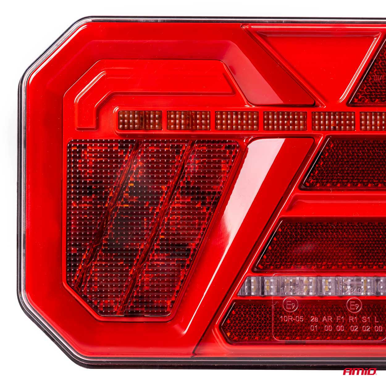 Lampa tylna zespolona LED RCL-04-L dynamiczna lewa — ujęcie 4