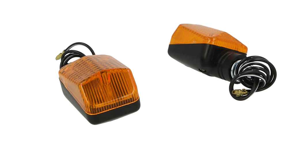 Kierunkowskaz kompletny 2 szt. uniwersalne/motocykl MLINE ST-046 — ujęcie 4