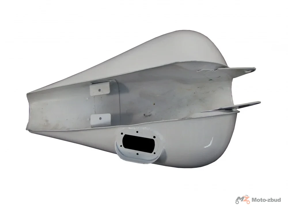 Junak M16 320 cm³ zbiornik paliwa biały (pompa mocowana na 6 śrub) (2011) — ujęcie 3