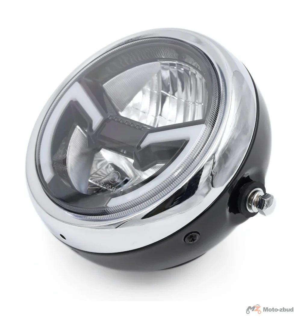 Junak 121/902 reflektor przód kpl. (czarny połysk / chrom) "LED" (Euro v) (od 2025) — ujęcie 2