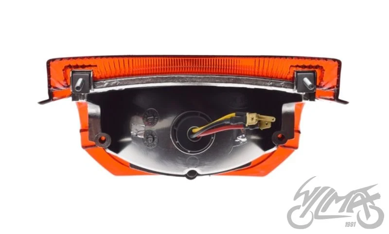 Lampa tylna do MBK Ovetto z czerwonym kloszem — MOV2421R — ujęcie 3