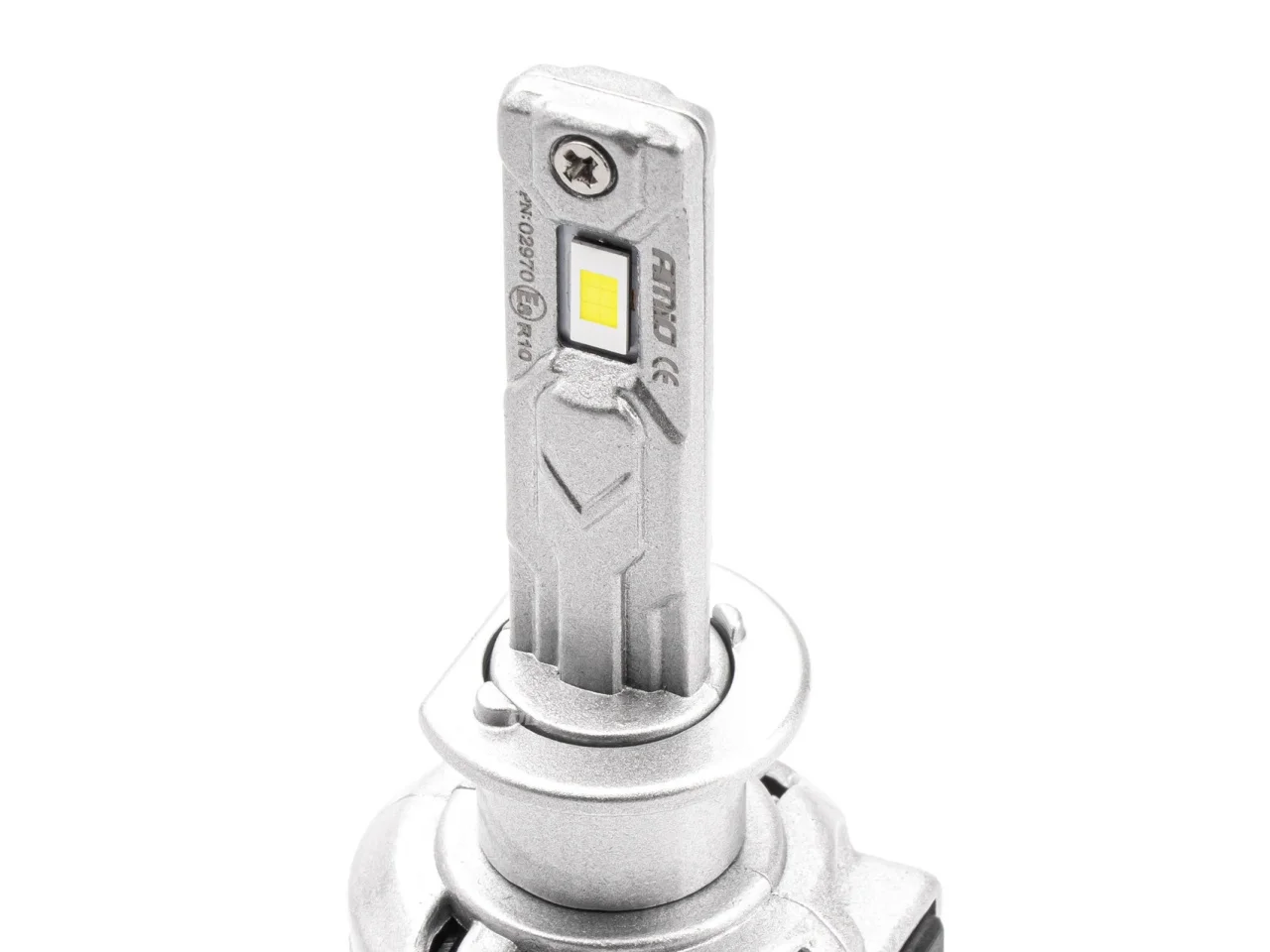 Żarówki samochodowe H1 LED X2 Series AMIO — ujęcie 6