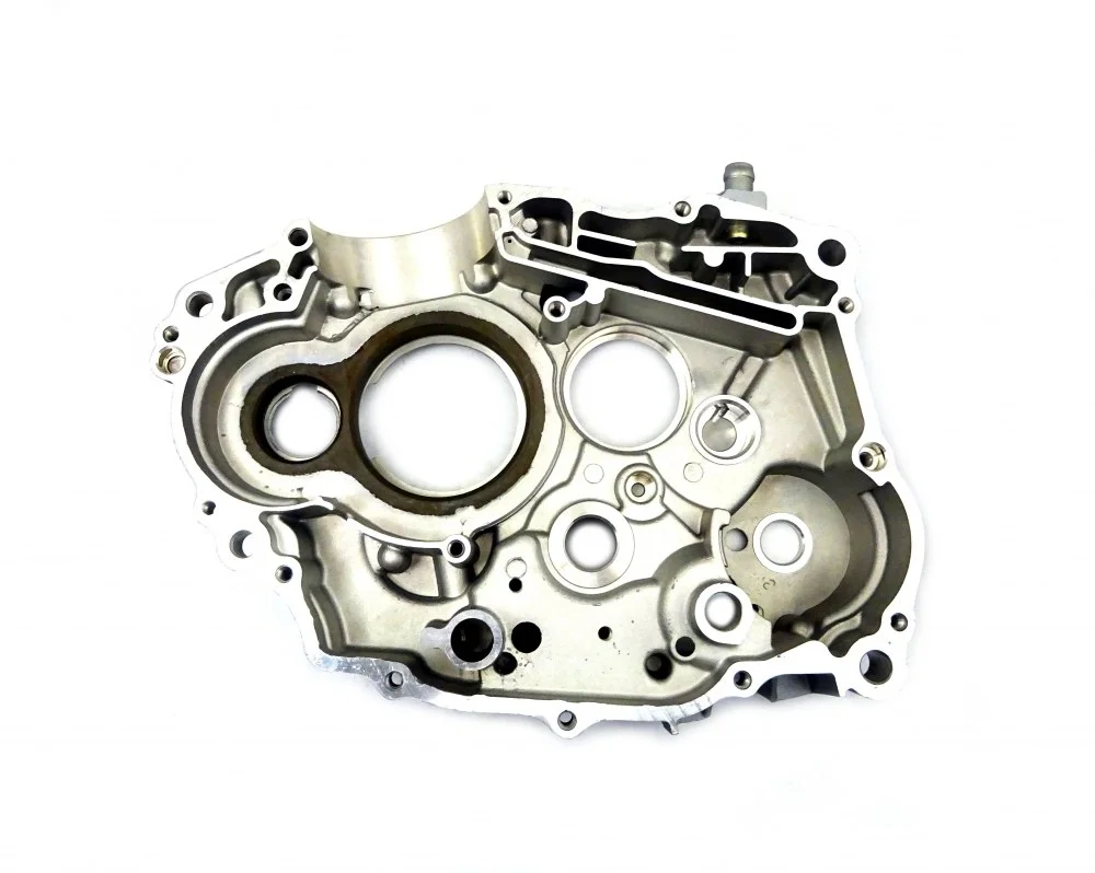 Junak 121FL/RZ125/RACER125 karter silnika prawy — ujęcie 2