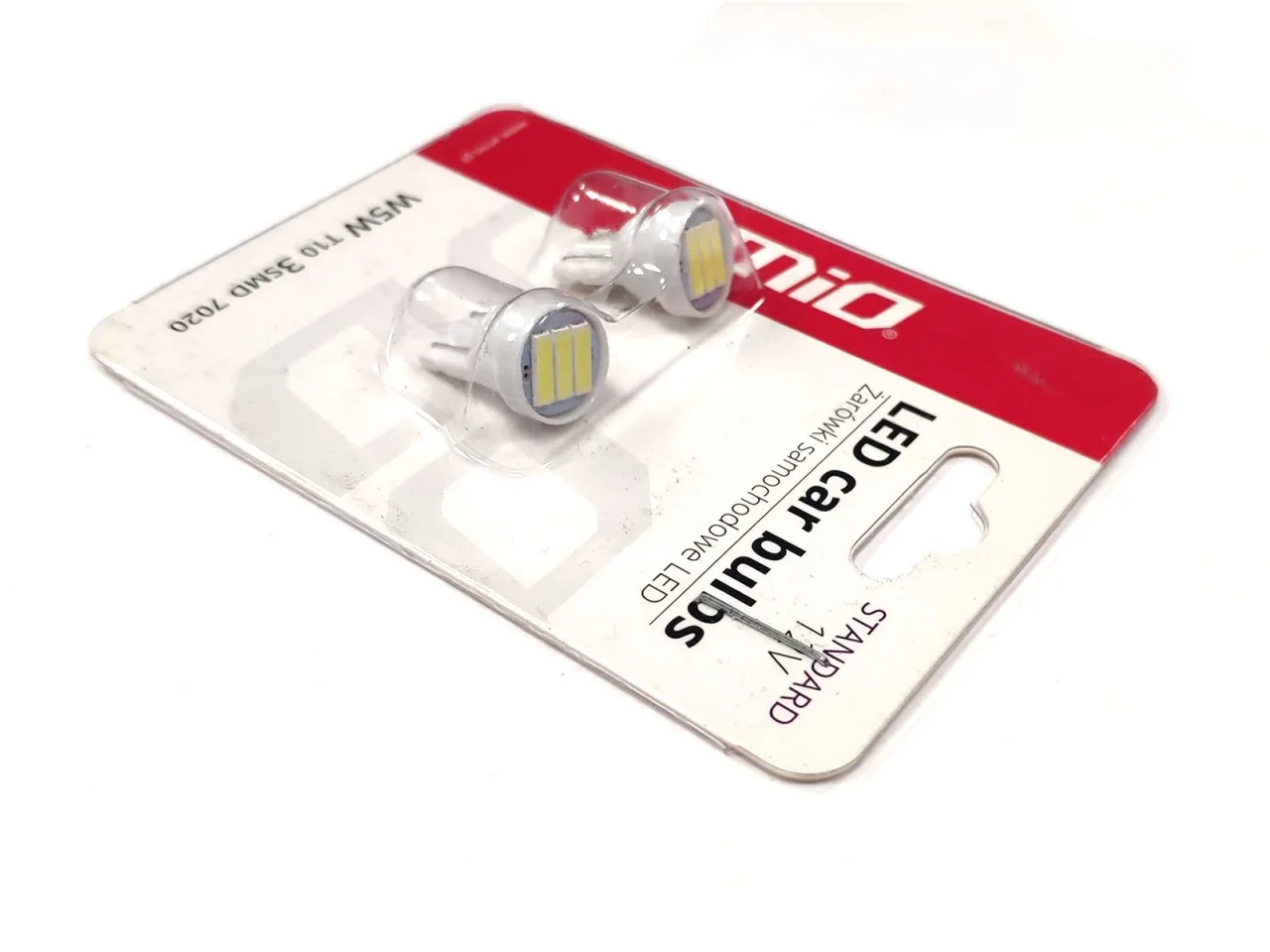 Żarówka W5W T10 12V 3xLED SMD7020 biała AMIO (2szt.) — ujęcie 2