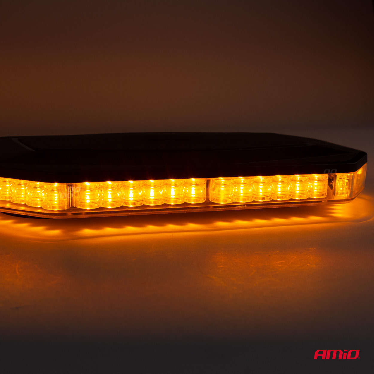 Belka ostrzegawcza LED WLB78 na magnes 293x171mm R65 R10 48LED 12-24V IP56 — ujęcie 2