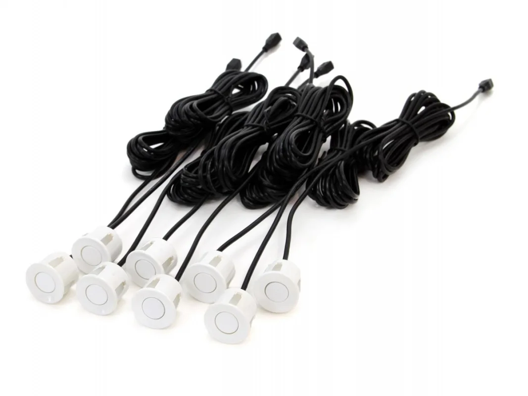 Czujnik cofania / parkowania LED (biały) 8 sensorów PRZÓD + TYŁ — ujęcie 5