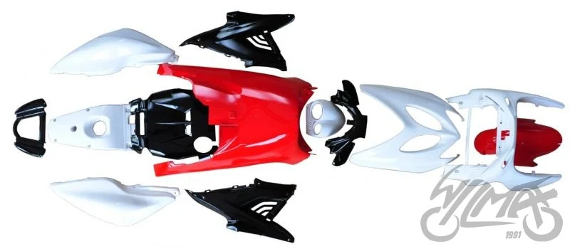 Zestaw plastików czarno-czerwony do Yamahy Aerox — ujęcie 1