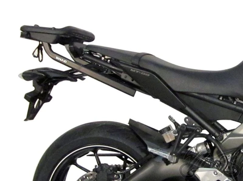 Stelaż kufra centralnego SHAD do Yamaha MT-09 / MT-09 Street Rally — ujęcie 2