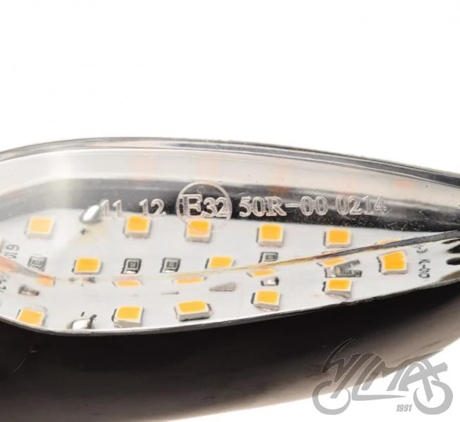 Kierunkowskazy LED AM1466 — komplet — ujęcie 4