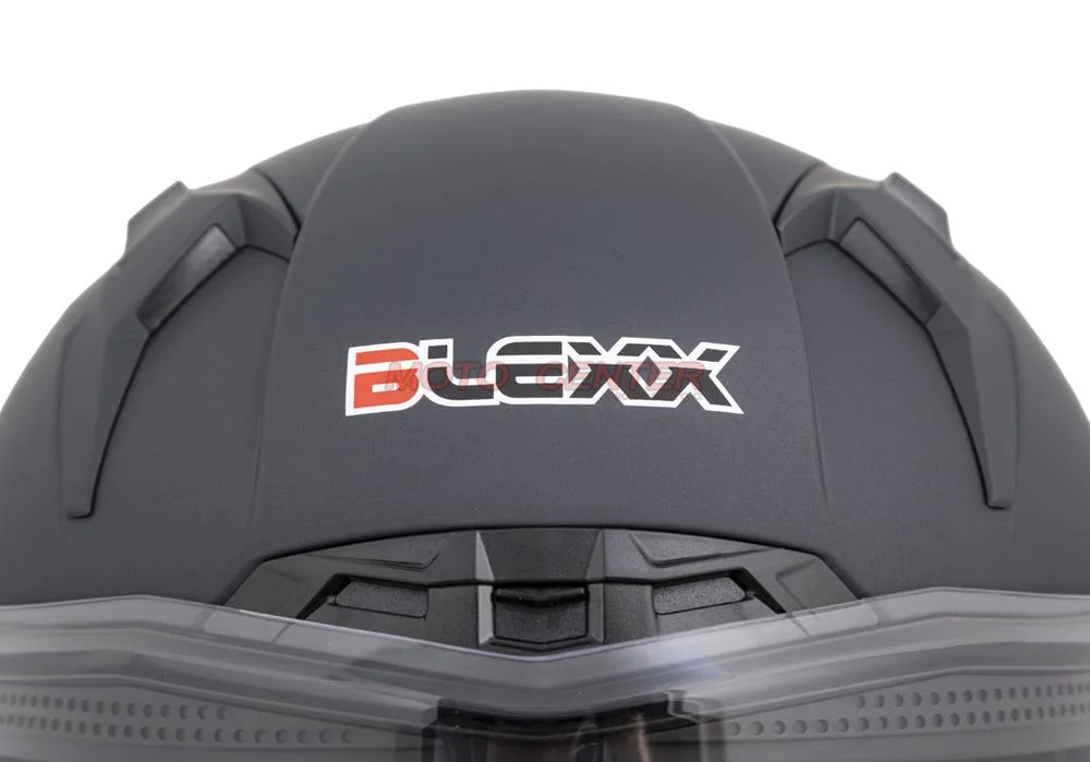 Kask zamknięty z blendą i lampą LED BLEXX FF953 grafit mat L ECER22.06 — ujęcie 5