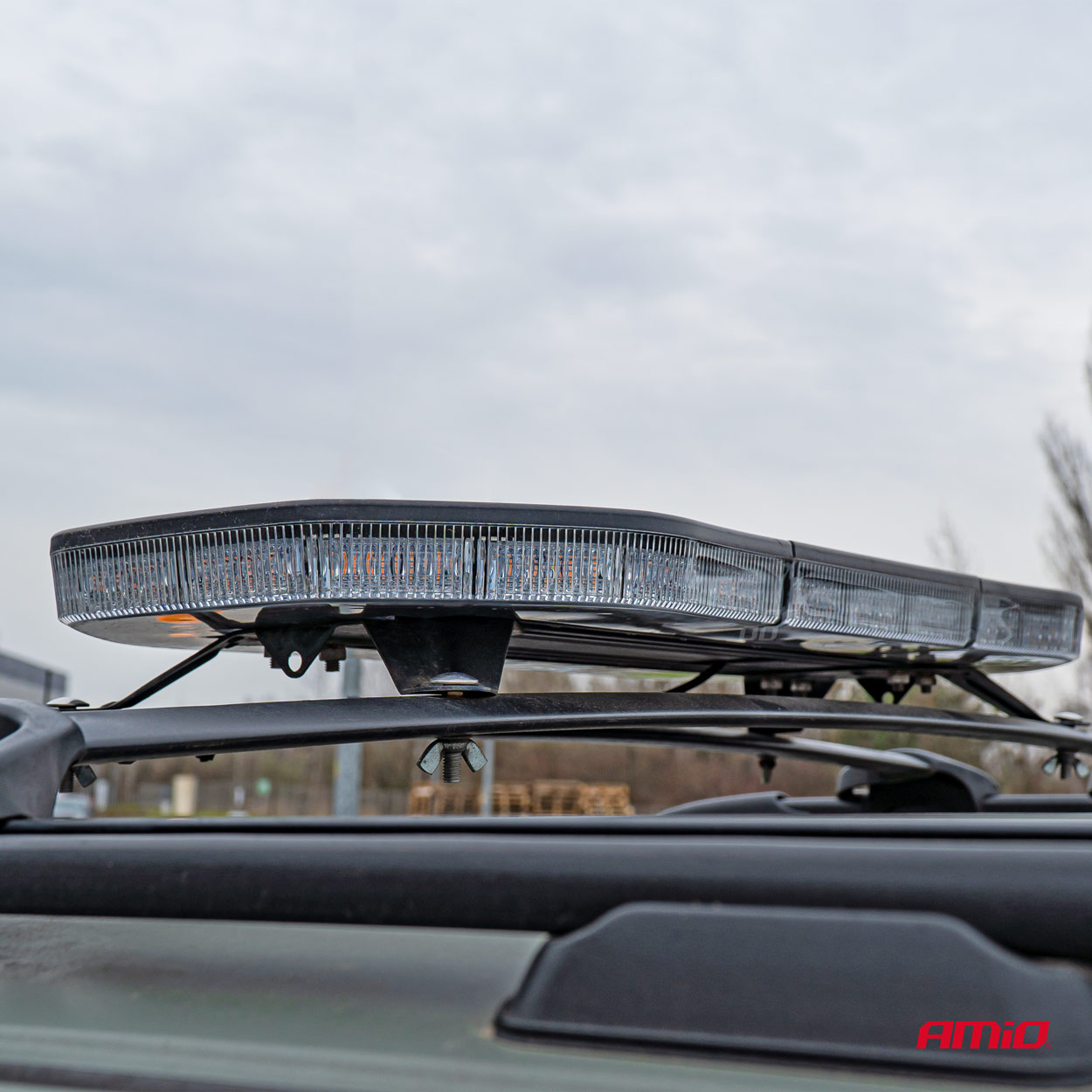 Belka ostrzegawcza LED 51 funkcji 117 cm homologacja R65 R10 12-24V — ujęcie 3