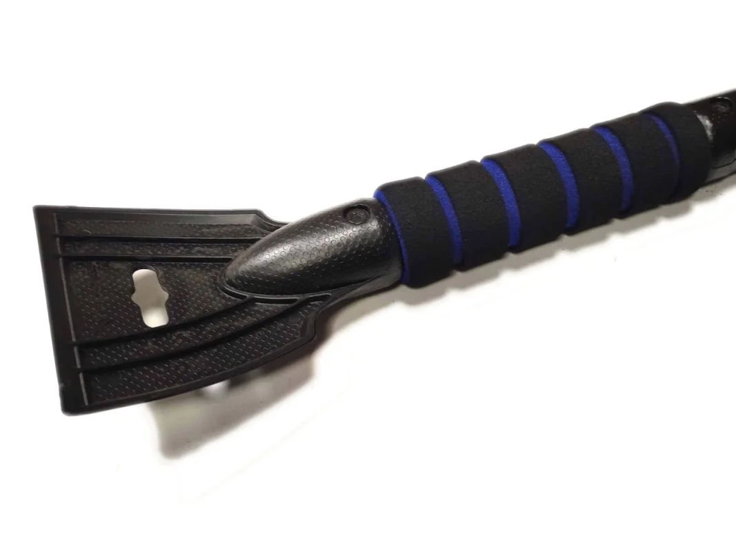 Szczotko-skrobaczka o długości 55cm SOFT GRIP — ujęcie 4