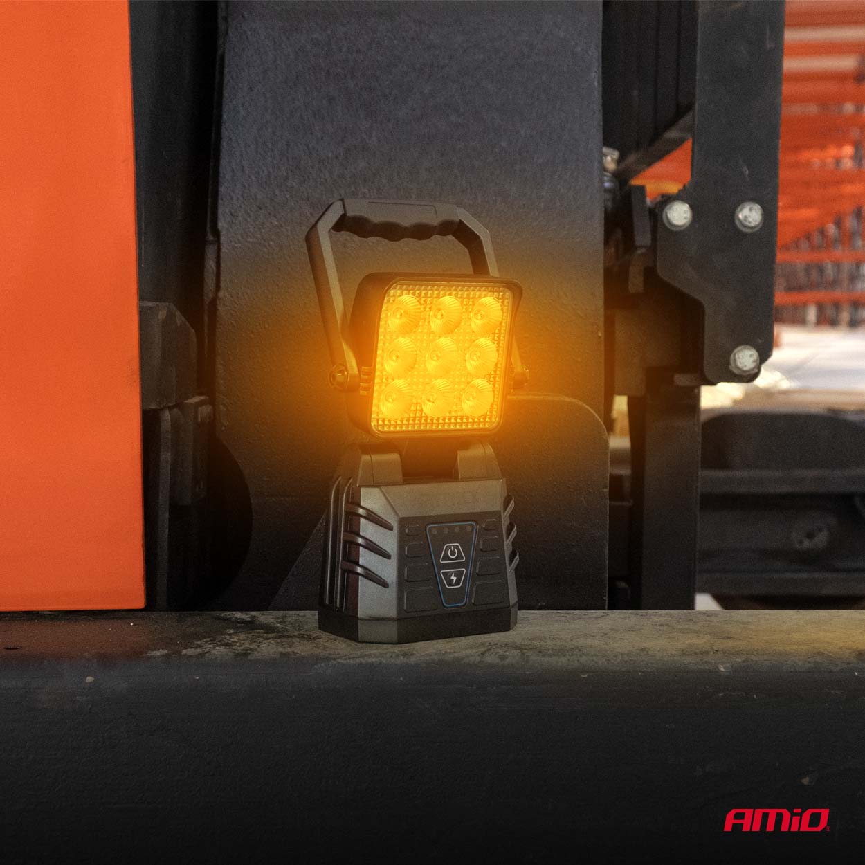 Lampa robocza przenośna biała z funkcją lampy ostrzegawczej 15 W (BATT) — ujęcie 2