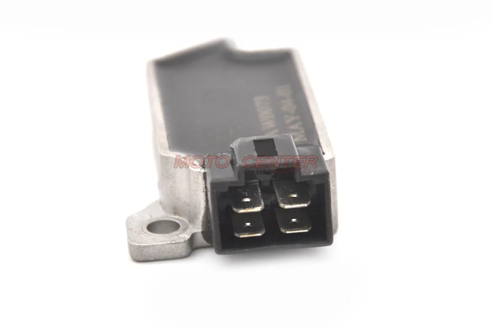 Regulator napięcia 200-400-600 cm³ motocykl 4T Yamaha 1989-99 4-PIN — ujęcie 2