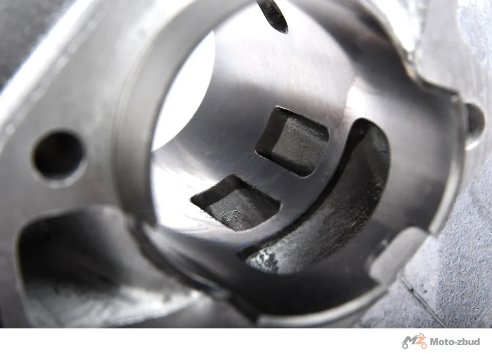 Cylinder Simson S50 63/4 sport MK2 + tłok MEGU / Barikit kpl. · tłok Barikit 2P — ujęcie 3