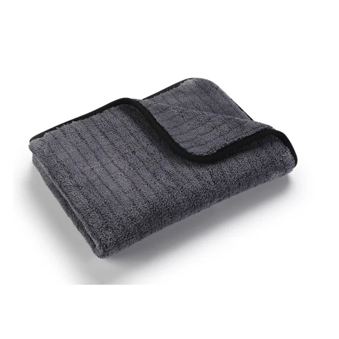 Ręcznik FANTASTICLEAN do osuszania 900g/m2 90x63 cm — ujęcie 2