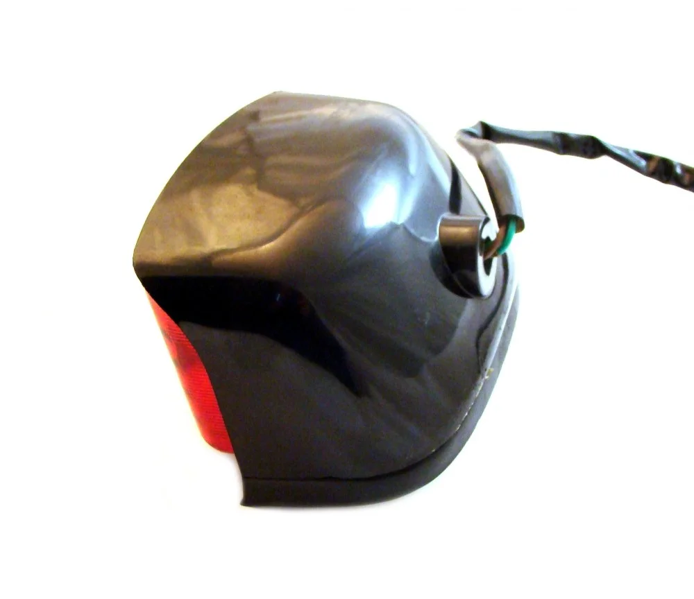 Junak M25 250 cm³ lampa tył — ujęcie 5